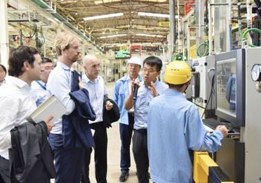 上汽大通十载“蝶变” 引领汽车行业迈向“全民定制”新时代